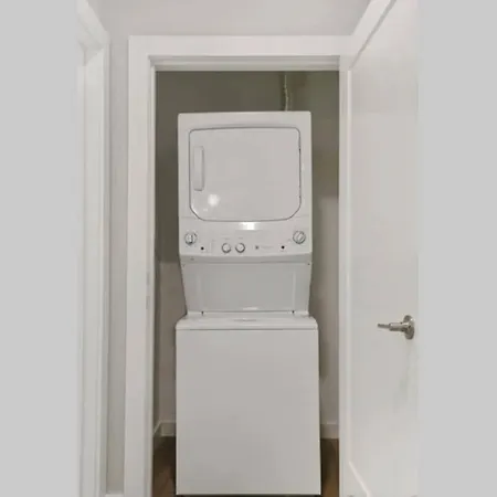 Luxury Apartment With Gym, Steps From Commuter Rail #4011 Reading Exterior photo
